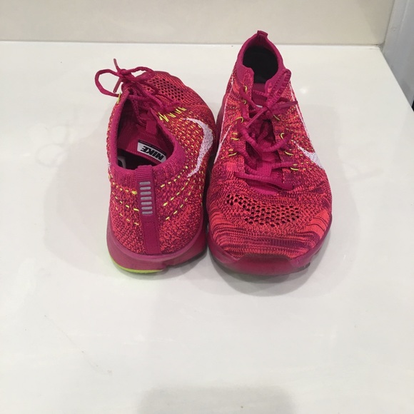 Nike Running Shoes - Picture 5 of 5